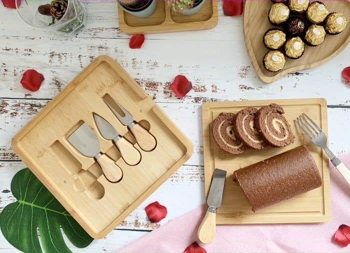 Wooden Cheese Board Gift Set